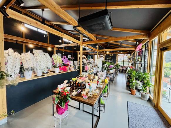 「花のサイトウ」　（群馬県高崎市）の花屋店舗写真1